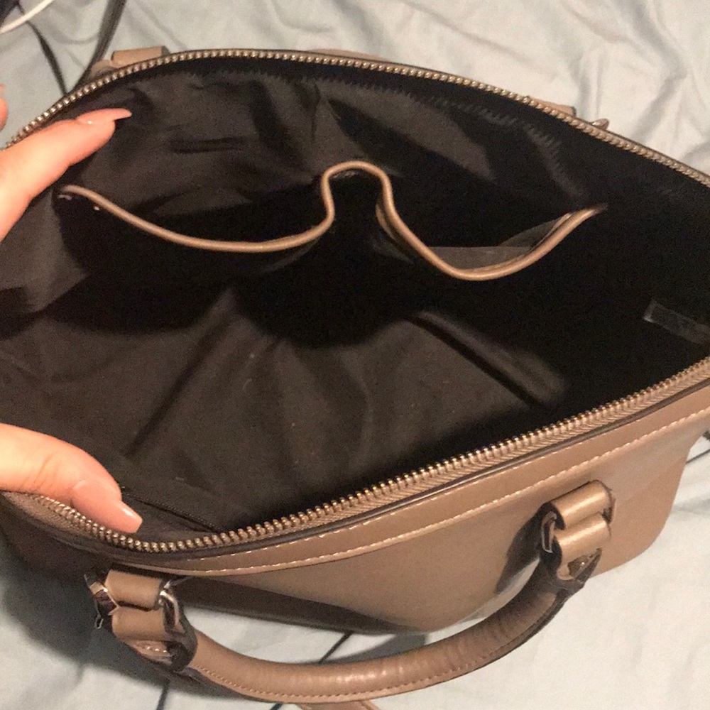 Purse - Picture 3 of 3